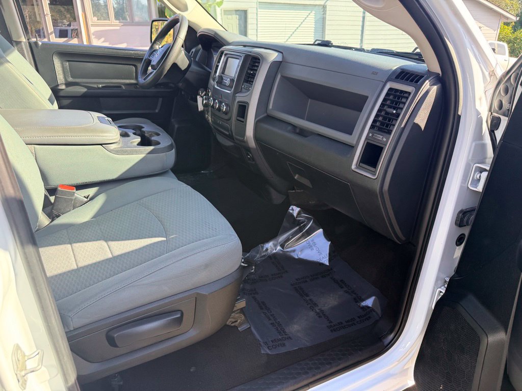 Used 2018 RAM 1500 Express w/ Express Value Package AWD/4WD image 26