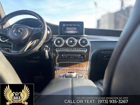 Used 2018 Mercedes-Benz GLC 300 4MATIC image 13