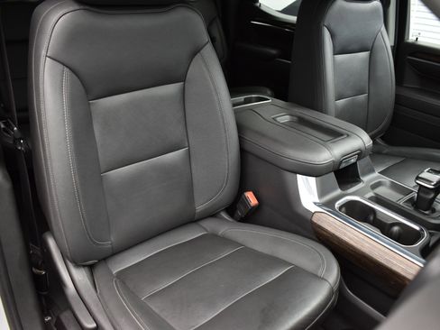 Used 2022 GMC Sierra 1500 Elevation w/ Elevation Premium Package image 41