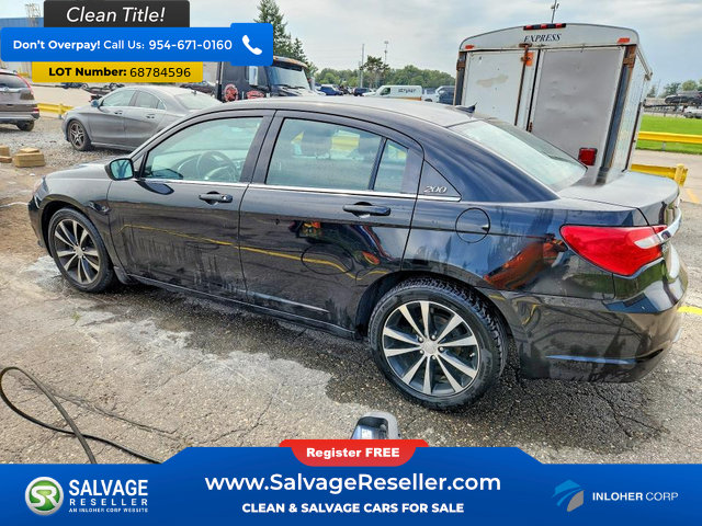 Used 2014 Chrysler 200 Touring w/ 200 S Group FWD image 3