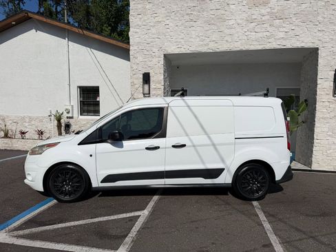Used 2016 Ford Transit Connect XLT FWD image 2