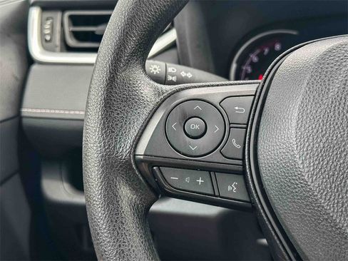 Certified 2024 Toyota RAV4 XLE image 28