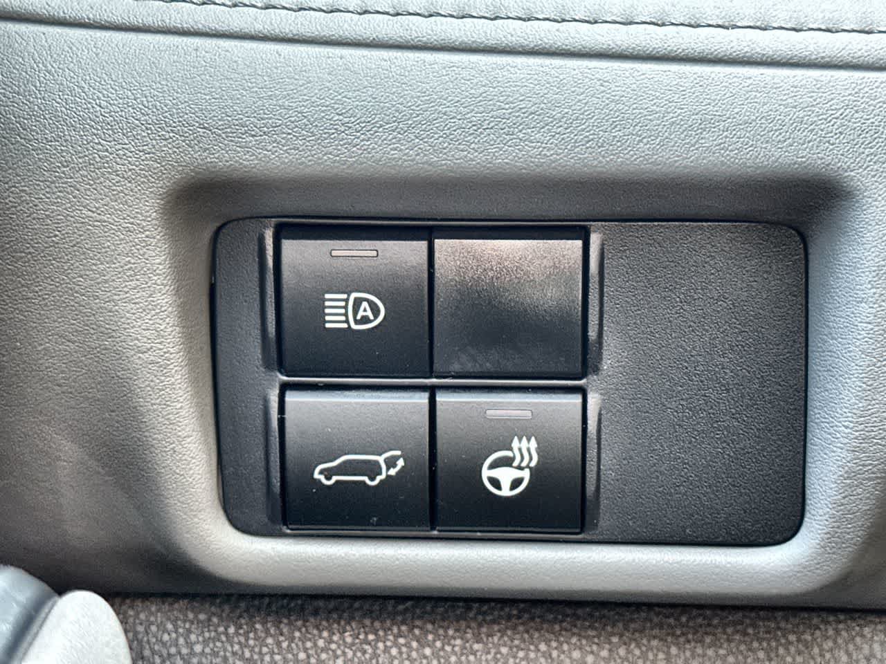 Used 2021 Toyota Highlander Limited AWD/4WD image 21
