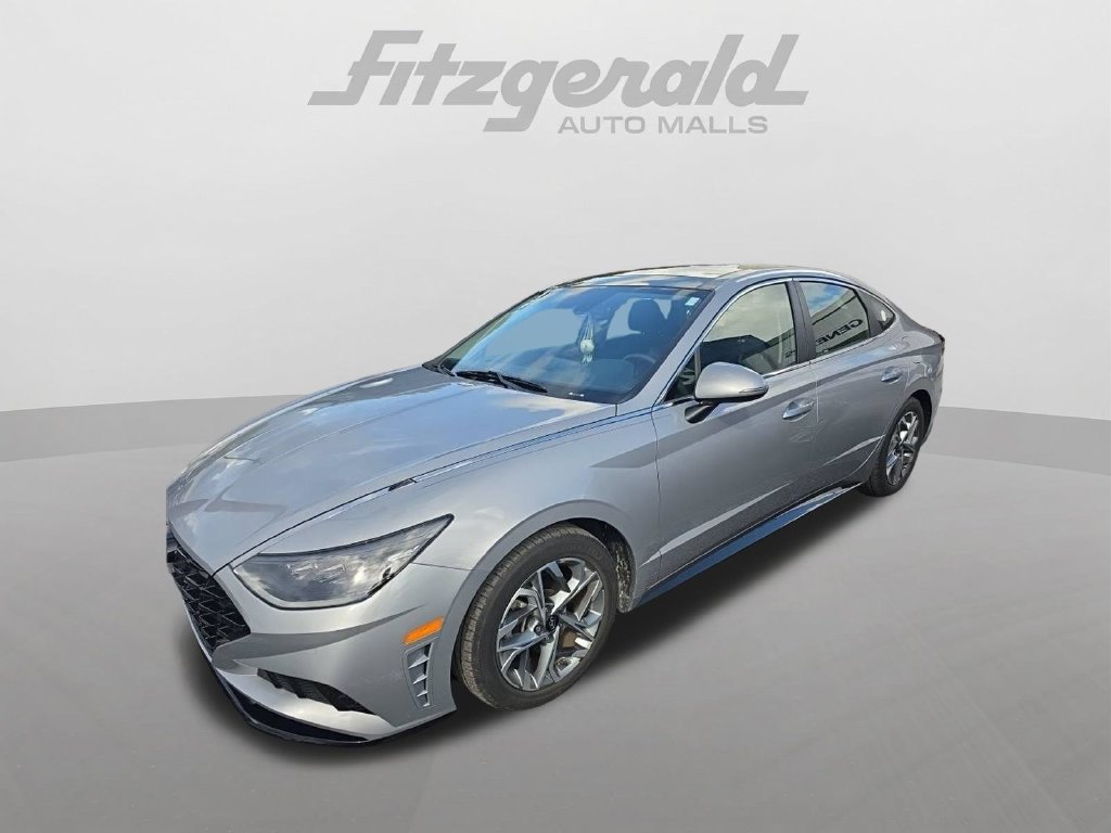 Used 2023 Hyundai Sonata SEL w/ Convenience Package FWD image 3