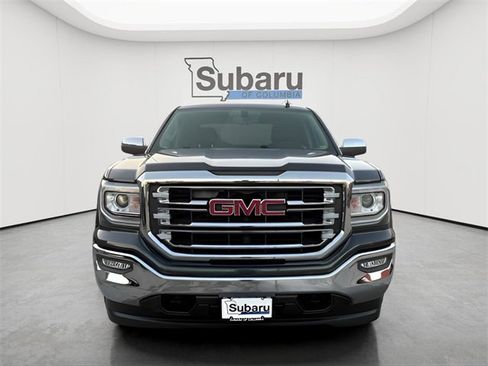 Used 2017 GMC Sierra 1500 SLT w/ SLT Premium Package image 2
