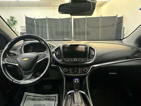 Used 2018 Chevrolet Volt Premier w/ Driver Confidence Package image 53