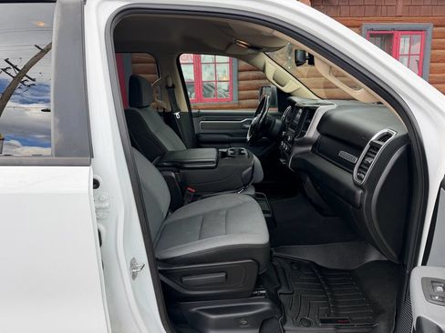 Used 2019 RAM 1500 Big Horn AWD/4WD image 29