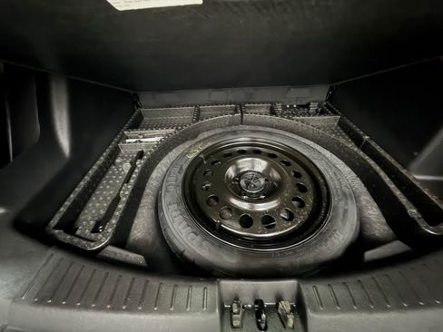 Used 2018 Ford Escape SE AWD/4WD image 24