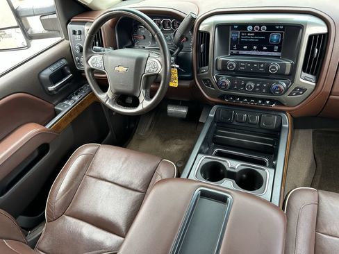 Used 2015 Chevrolet Silverado 2500 High Country w/ Duramax Plus Package AWD/4WD image 14