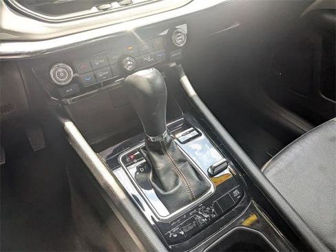 Certified 2022 Jeep Compass Limited w/ Sun and Sound Group image 20