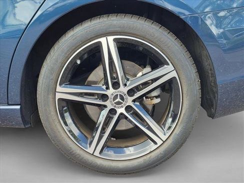 Certified 2022 Mercedes-Benz A 220 image 13