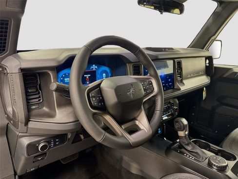 New 2025 Ford Bronco Big Bend image 9