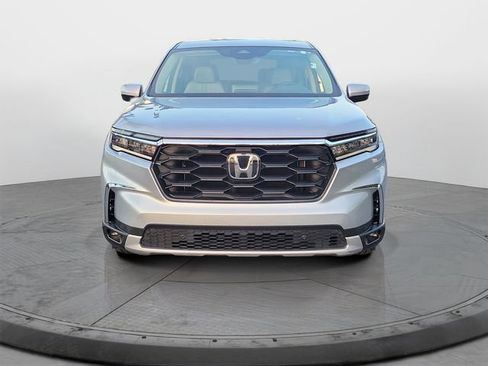 Certified 2024 Honda Pilot EX-L image 2