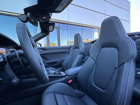 New 2026 Porsche 911 Carrera image 5