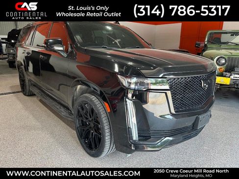 Used 2021 Cadillac Escalade ESV Sport AWD/4WD image 1