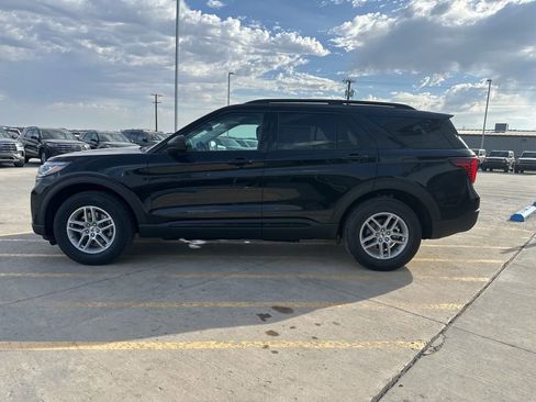 New 2026 Ford Explorer Active image 5