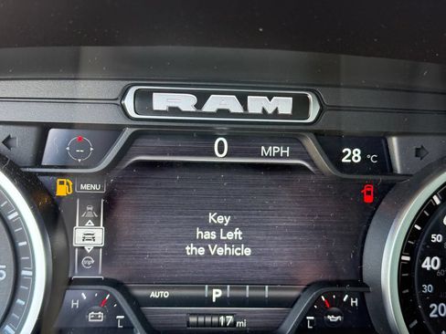 New 2026 RAM 1500 Big Horn AWD/4WD image 21