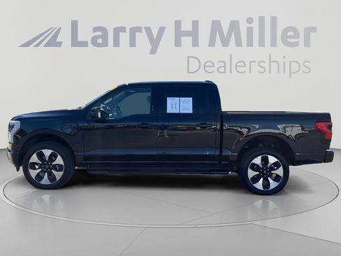 Used 2023 Ford F150 Lightning Platinum AWD/4WD image 2