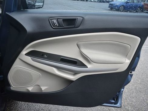 Used 2021 Ford EcoSport S image 26