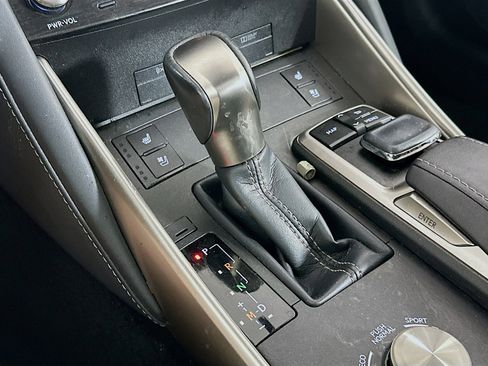 Used 2017 Lexus IS 200t w/ Navigation System Package RWD image 25