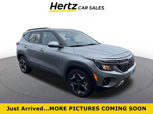 Used 2025 Kia Seltos S image 1