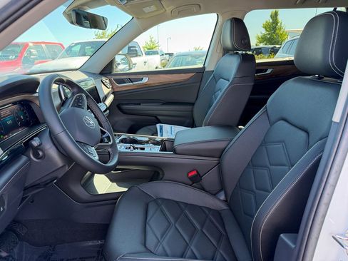 New 2026 Volkswagen Atlas SE AWD/4WD image 13