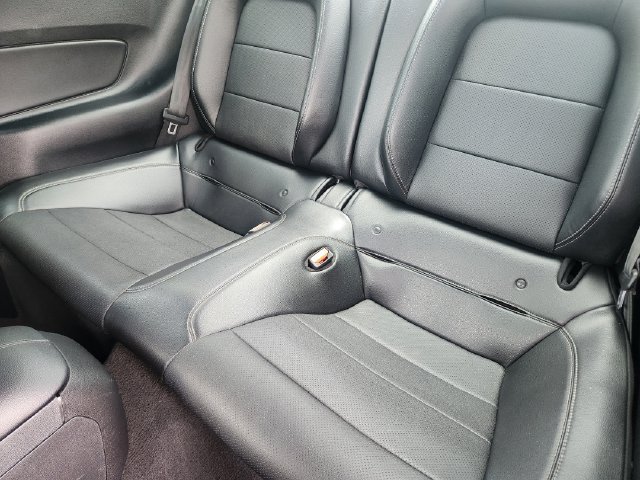 Used 2021 Ford Mustang GT Premium RWD image 32