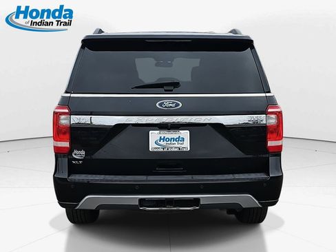 Used 2019 Ford Expedition Max XLT w/ Equipment Group 201A image 7
