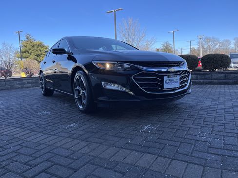 Used 2022 Chevrolet Malibu LT image 7