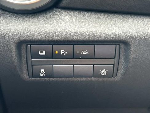 Used 2024 Nissan Versa S w/ S Plus Package image 24