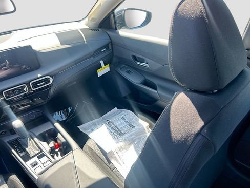 New 2026 Nissan Sentra SV w/ SV Convenience Package FWD image 5