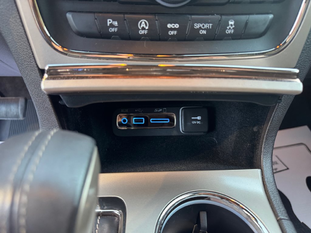 Used 2016 Jeep Grand Cherokee Summit AWD/4WD image 29