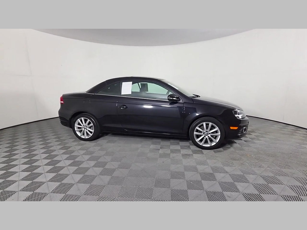 Used 2016 Volkswagen Eos Komfort FWD image 35