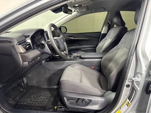 Used 2025 Toyota Camry LE w/ Convenience Package AWD/4WD image 11