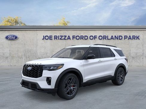New 2026 Ford Explorer ST-Line w/ ST-Line Street Pack AWD/4WD image 1