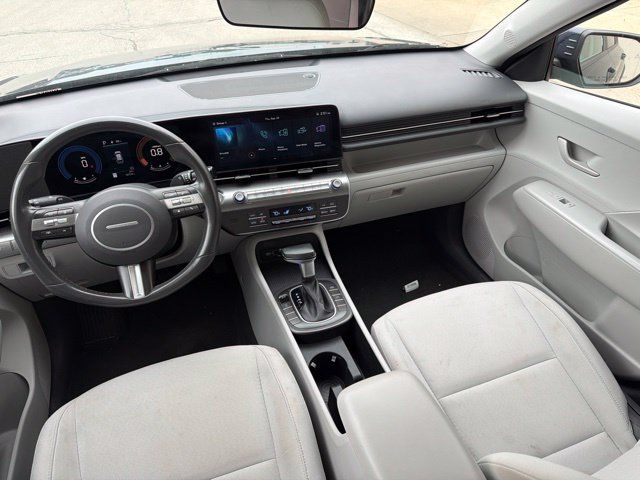 Used 2025 Hyundai Kona SEL AWD/4WD image 18