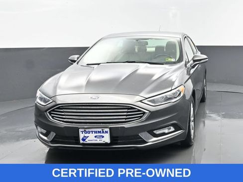 Used 2017 Ford Fusion SE FWD image 24