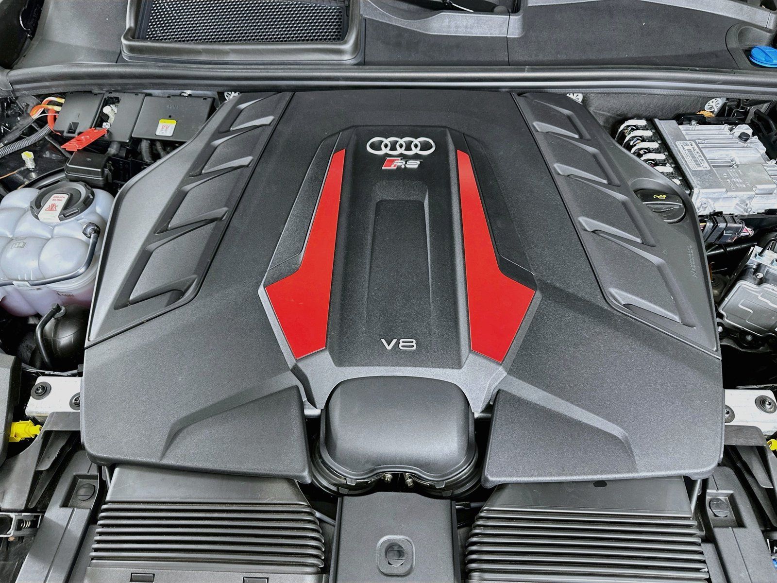 Used 2026 Audi RS Q8 performance AWD/4WD image 13
