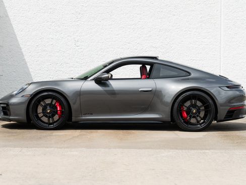 Used 2024 Porsche 911 Carrera 4 GTS AWD/4WD image 8