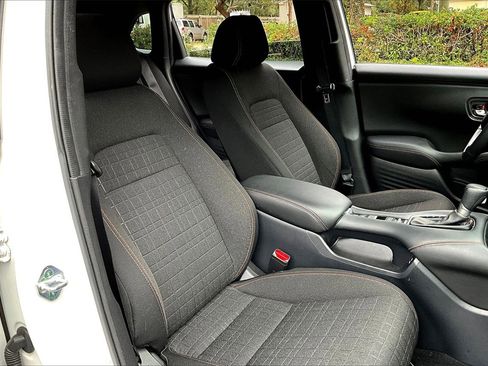 Used 2024 Honda HR-V Sport image 26