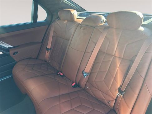 New 2026 BMW 740i xDrive image 13