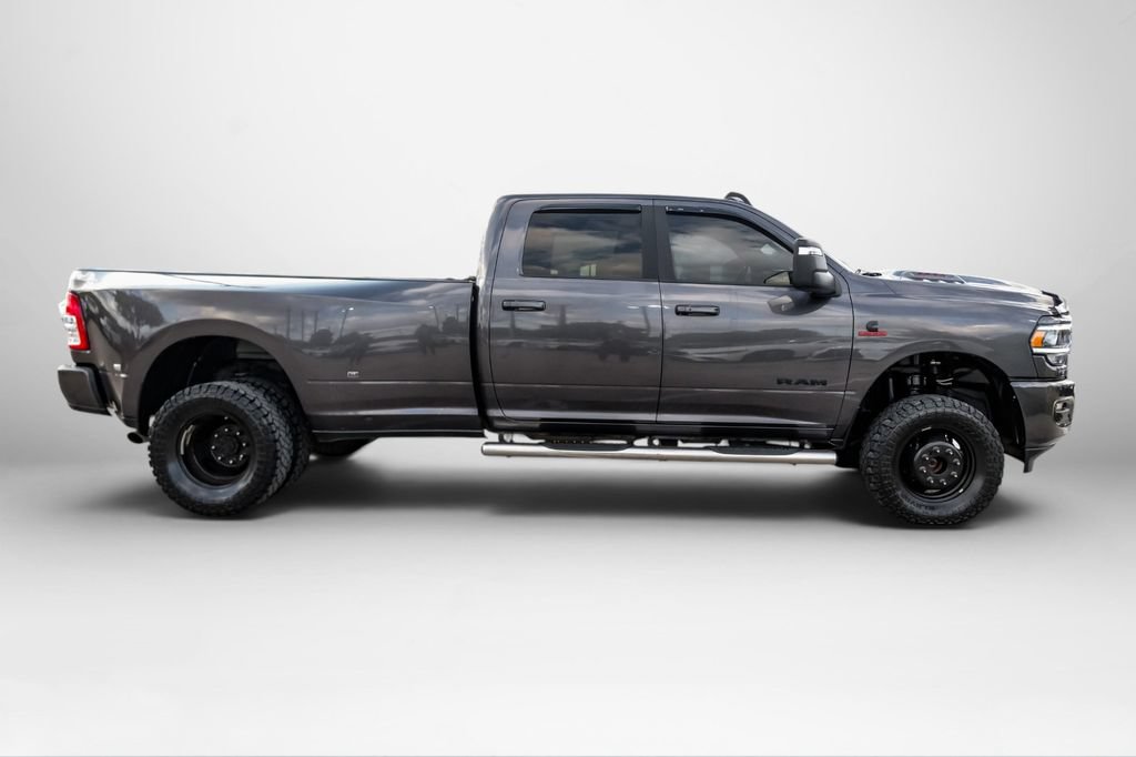 Used 2024 RAM 3500 Laramie w/ Night Edition AWD/4WD image 5