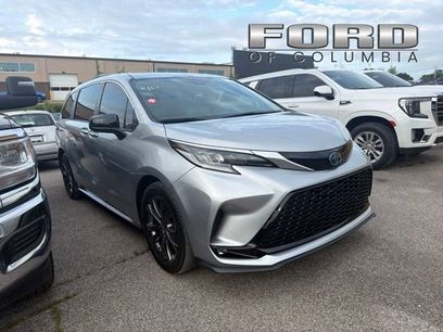 Used 2022 Toyota Sienna XSE