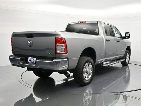 Used 2024 RAM 2500 Big Horn AWD/4WD image 5