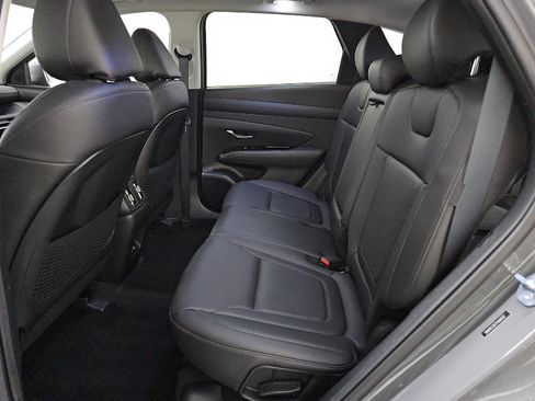 Used 2026 Hyundai Tucson Limited AWD/4WD image 12