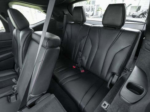 Used 2023 Acura MDX A-Spec image 46