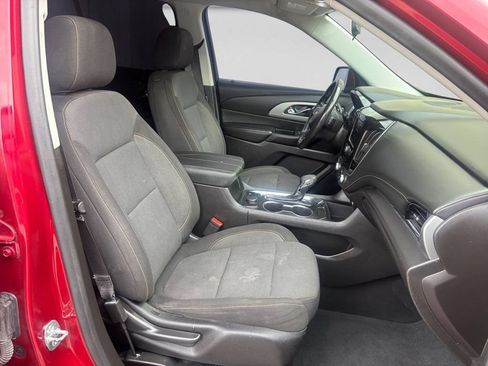 Used 2021 Chevrolet Traverse LT FWD image 15