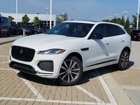New 2026 Jaguar F-PACE R-Dynamic S AWD/4WD image 33