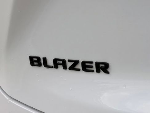 Used 2023 Chevrolet Blazer LT w/ Convenience Package FWD image 27