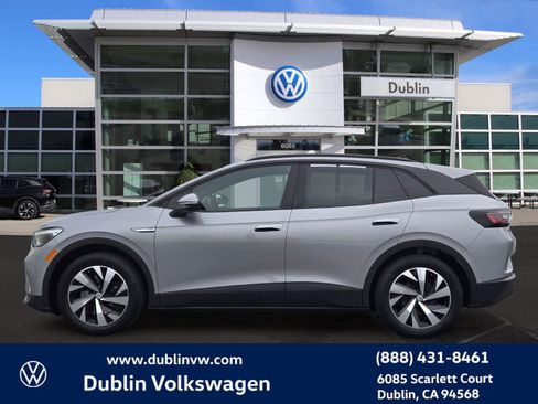 Certified 2023 Volkswagen ID.4 Pro image 7